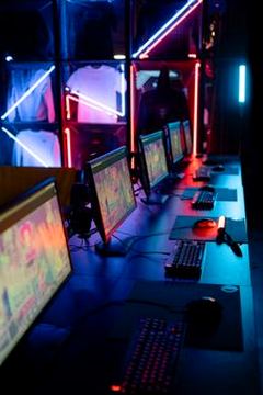 tiến lên trực tuyến QH88